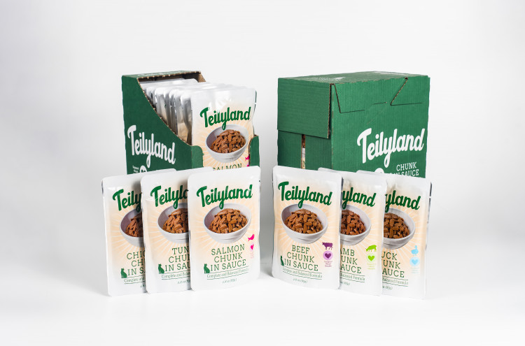 Влажный корм для кошек Петтрик, Pettric TEILYLAND паучи с курицей в соусе (упаковка 12 шт по 85 г)