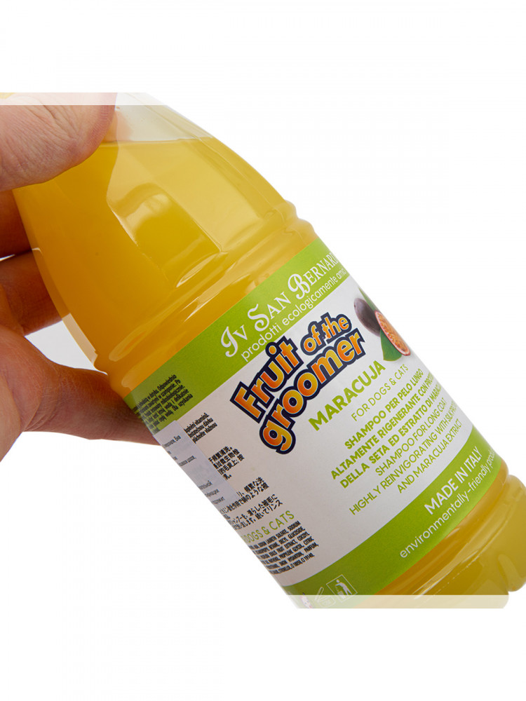  Шампунь для собак и кошек Iv San Bernard Fruit of the Groomer Maracuja для длинной шерсти с протеинами